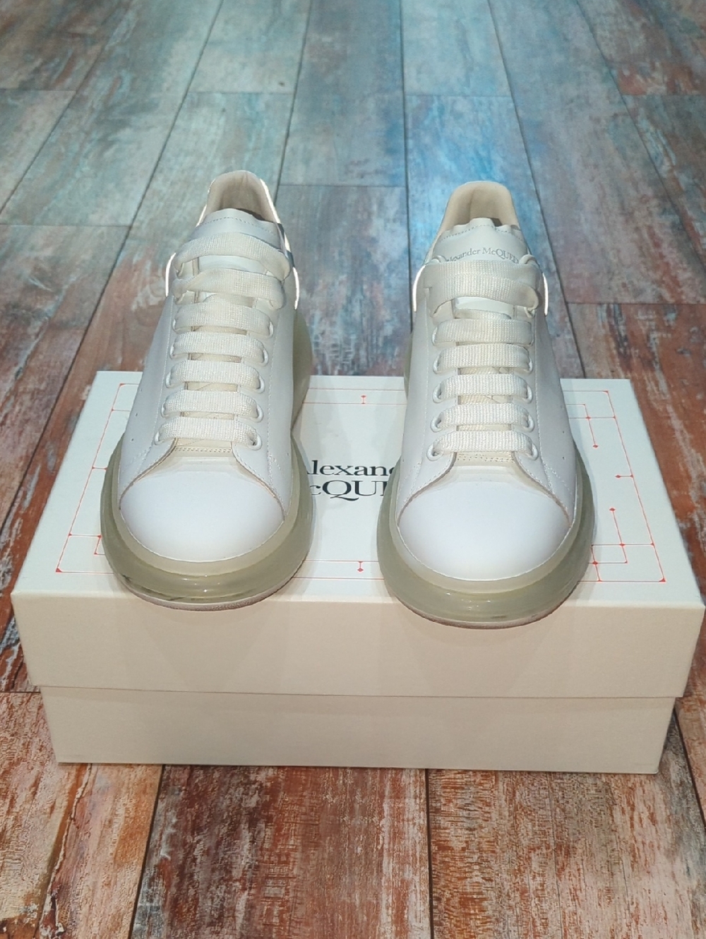 Alexander McQueen White Leather Men’s Low-Top Sneakers with Translucent Sole